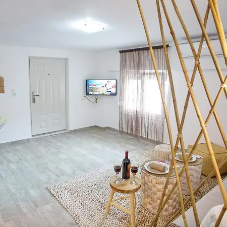 شقة Perammos Loft Néa Péramos