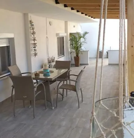 Апартаменты Perammos Loft